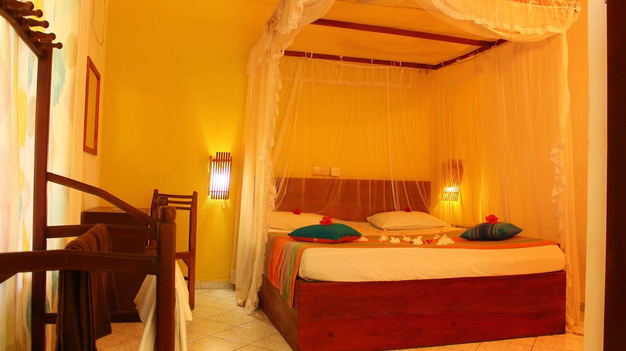 Primrose Guest House Unawatuna Bilik gambar